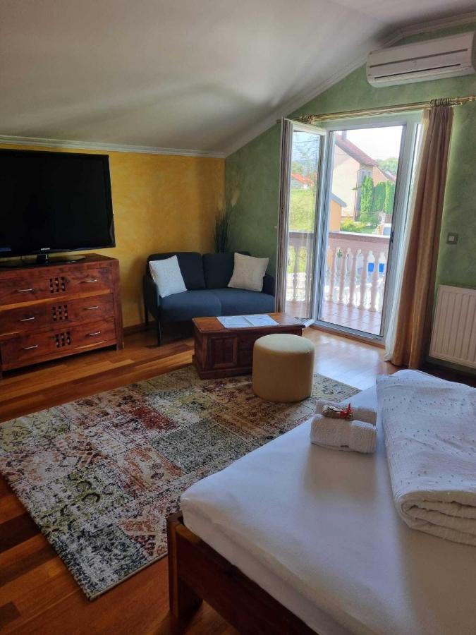 Antik Apartment Strmec Samoborski ภายนอก รูปภาพ